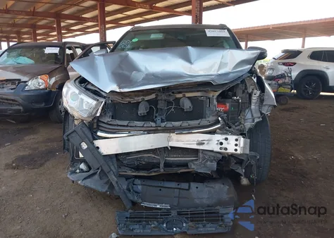 2014 Toyota Highlander Limited V6 z USA, uszkodzony, nr VIN 5TDYKRFH6ES013659